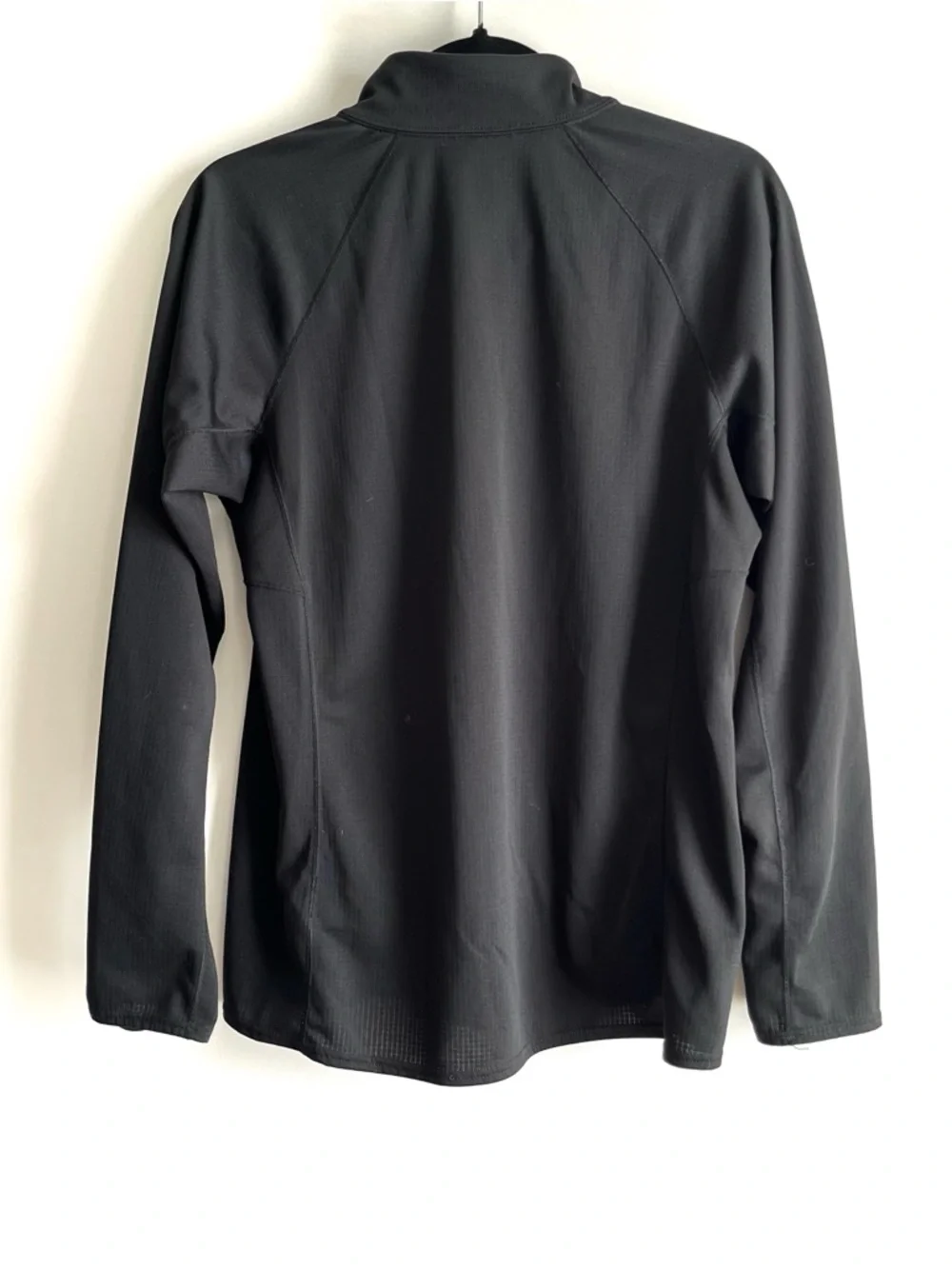 Patagonia Black Capilene Base Layer Midweight Quarter Zip Size Large - Picture 2 of 7